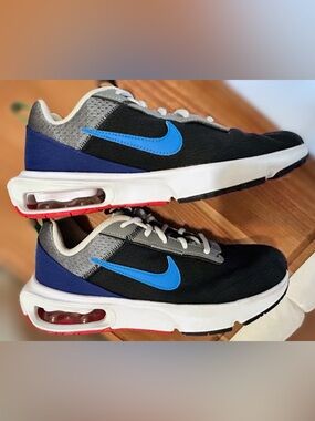 Nike Air Max INTRLK (INTERLOCK Lite) UNISEX -  Size 7Y (US WOMENS 8.5) — NEW